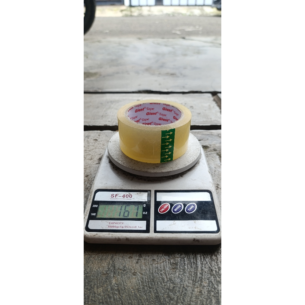 

Lakban Bening | Lakban Cokelat | GIANT | 2inch 45mm x 100yard