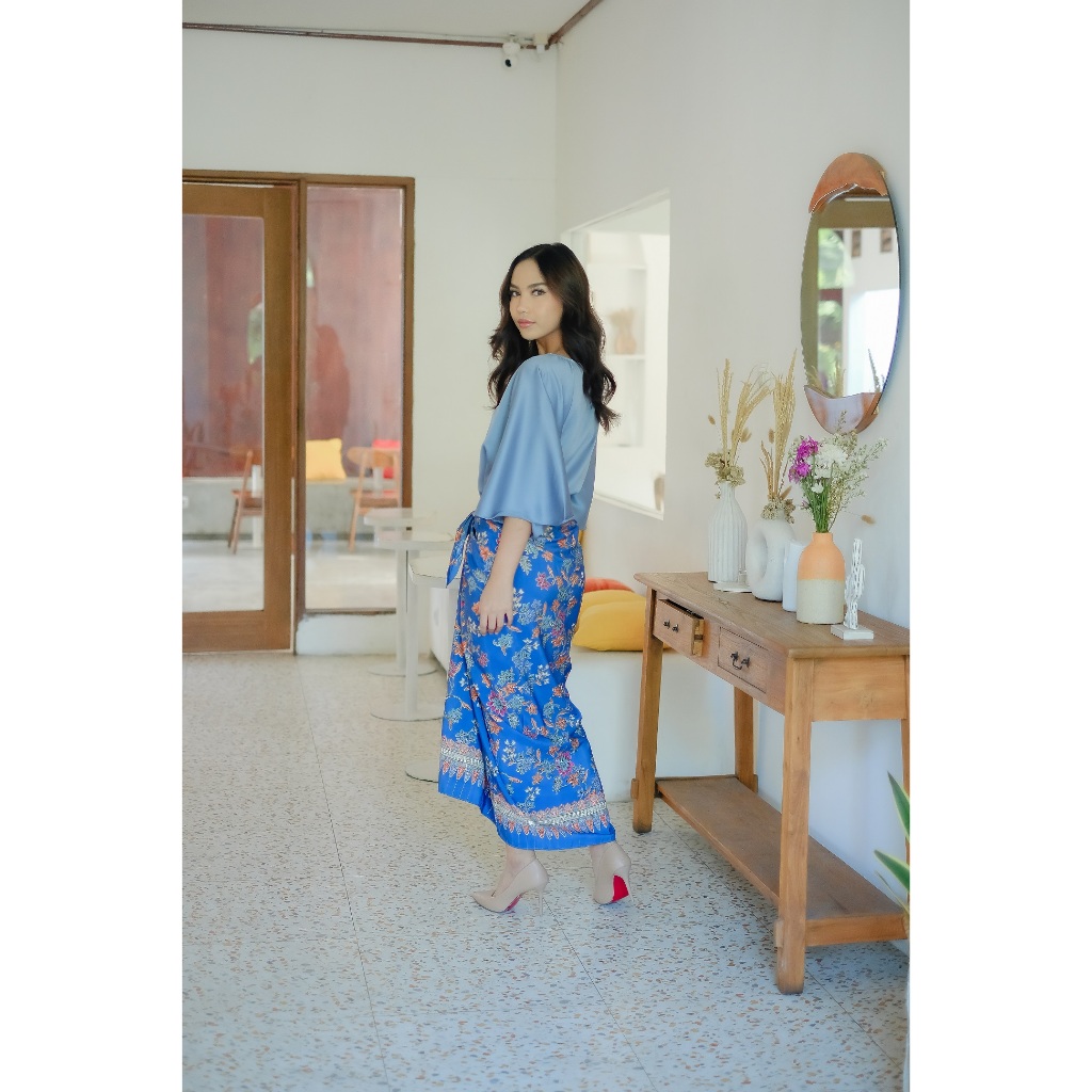 Kaftan Ikat Batik Kombinasi Baju Wisuda Terbaru Rok Lilit by Nazya