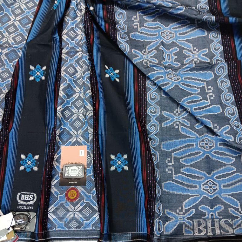 SARUNG BHS EXCELLENT SILVER E57 JGA 1 HITAM JACQUARD