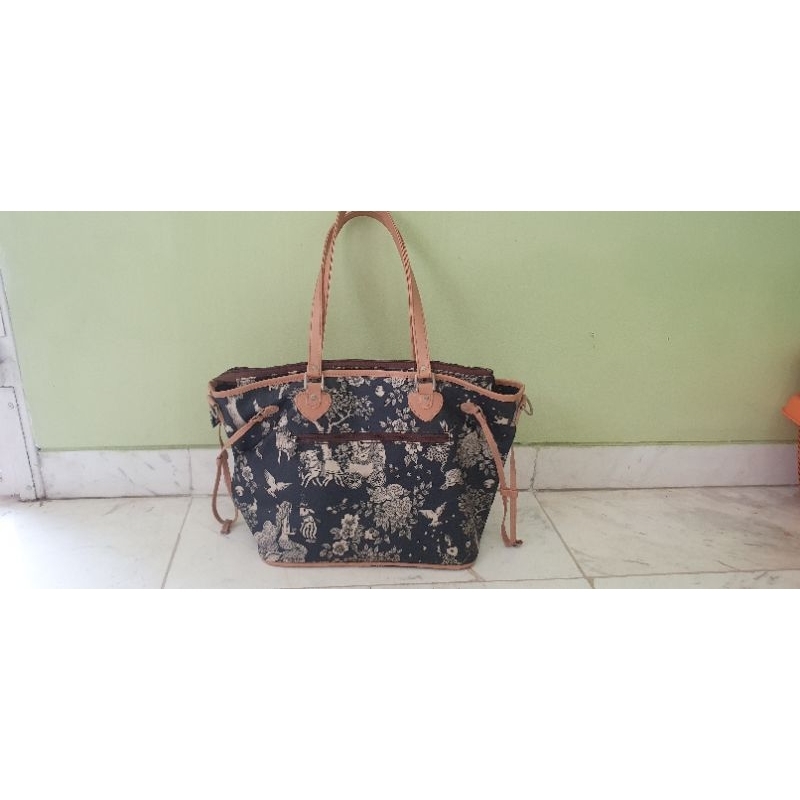 tas uma hana original preloved