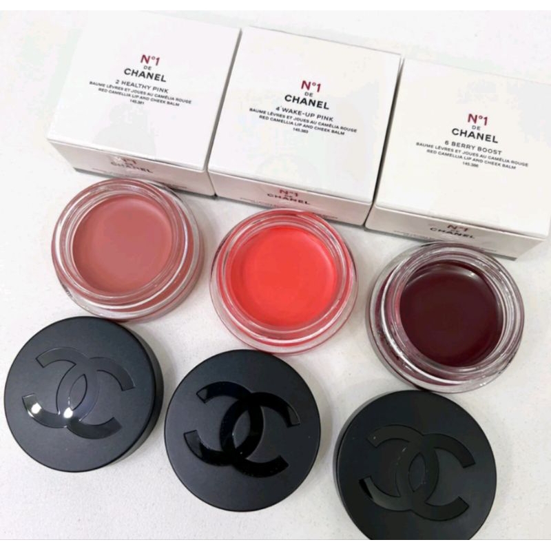 N°1 DE CHANEL lip and cheek balm