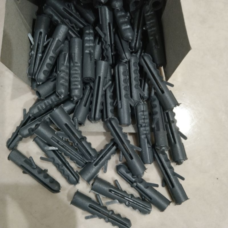 fiser s6 /pengencang skrup 1 kotak isi 100 pcs