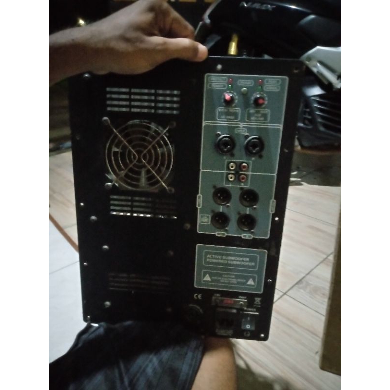 subwoofer aktif bekas