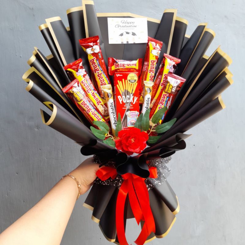 

Buket Coklat Buket Wisuda Buket Kado Buket Graduation