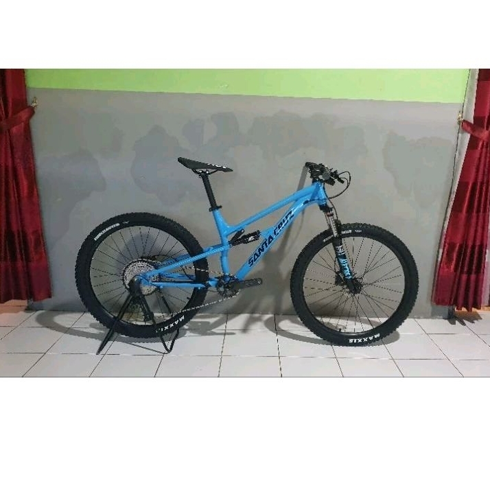 sepeda santa cruz 27.5 MTB special 12 speed limited