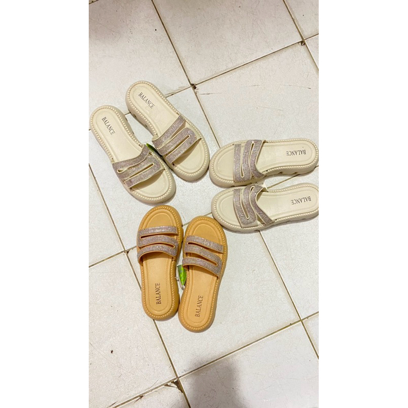 sendal wanita balance karet