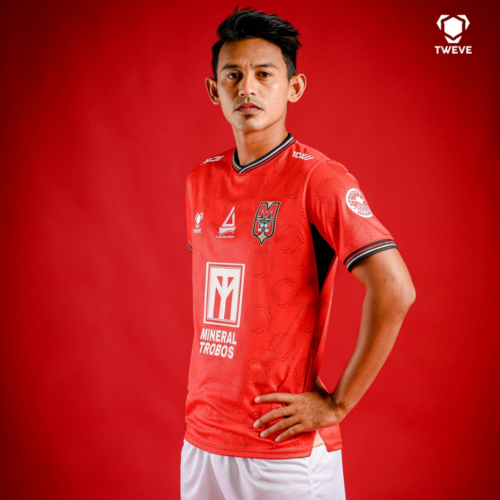 Official Original Player Issue Jersey Home Malut United 2023-2024