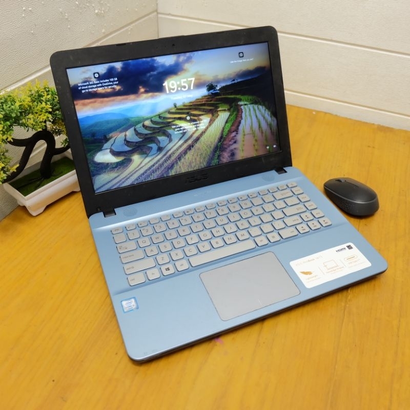 ISTIMEWA Laptop ASUS X441U CORE I3 gen 6 RAM 8GB - SSD -Laptop bekas - Laptop Second - laptop bergaransi -  Laptop bekas murah