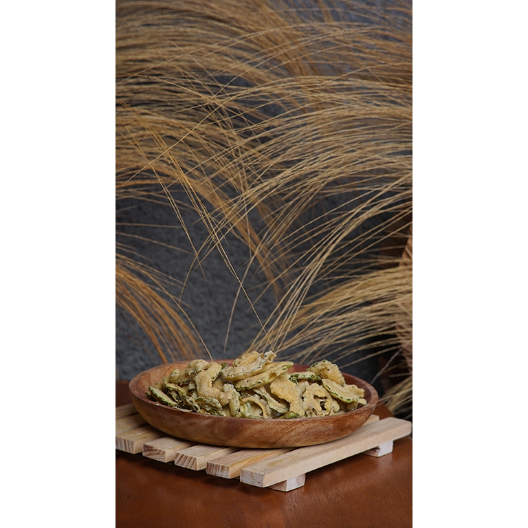 

Keripik Pare crispy gurih kemasan foil 100gram