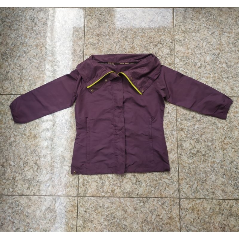 preloved running jaket "reebok"