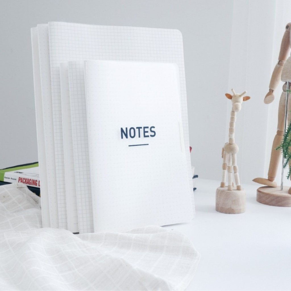 

Panmomo Simplicity Series Basic Notebook A5 B5 - Buku Tulis Cover Plastik (Anti Air) - ATK