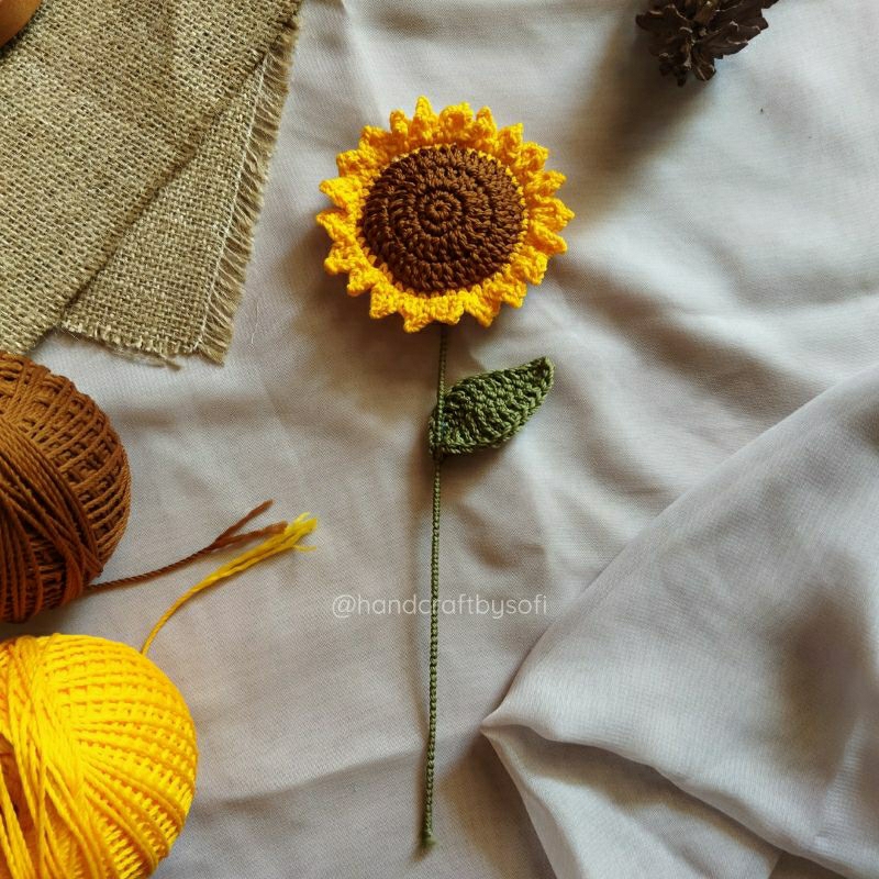 READY Bunga Rajut Matahari, Bunga Matahari Rajut, Rajut Sunflower, Bunga Rajut Besar