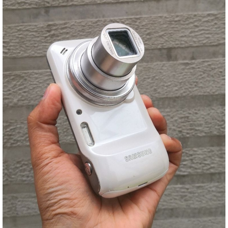 Samsung Galaxy S4 Zoom hp android kamera hp langka hp unik