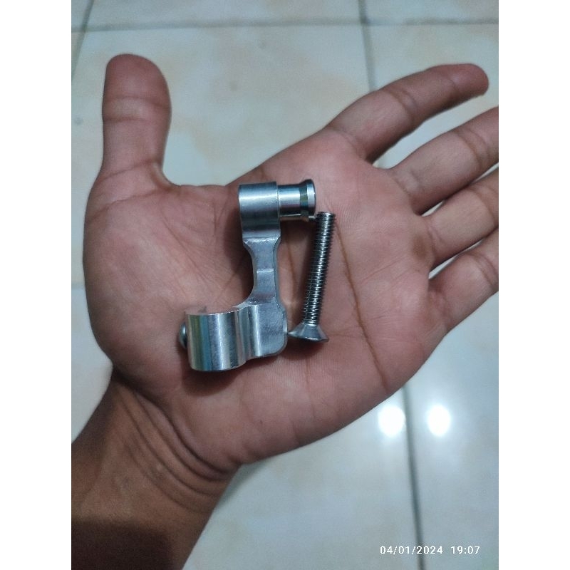 breket bracket selang rem depan cnc vario scoopy supra beat karisma wave