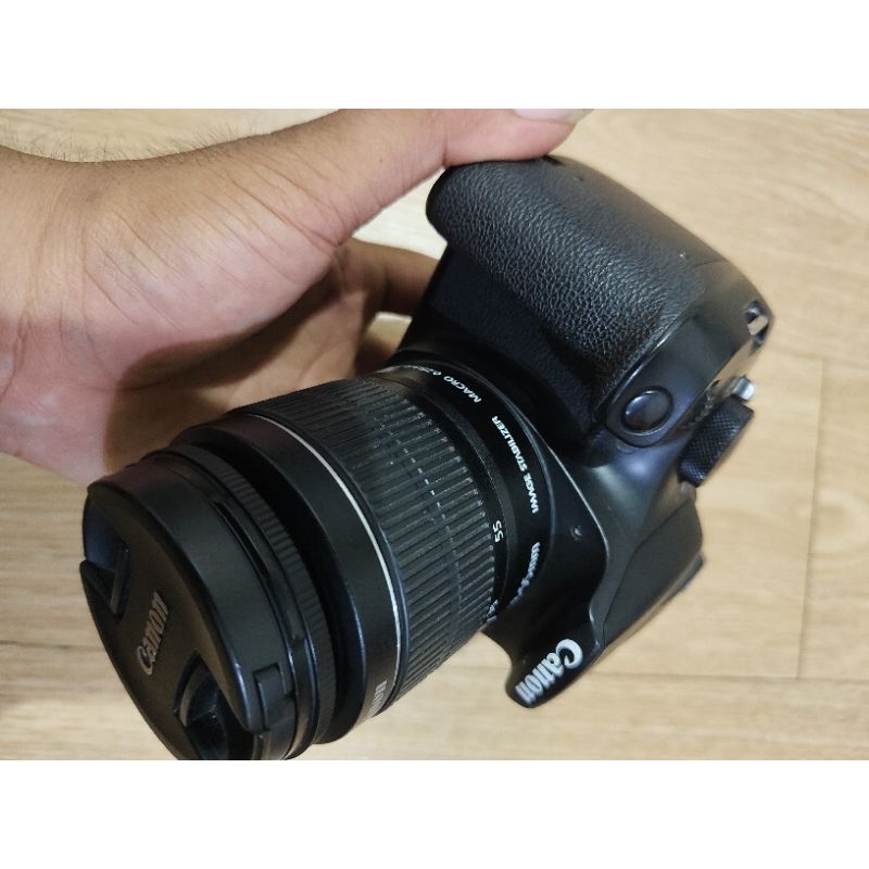 Canon 1300D +kit