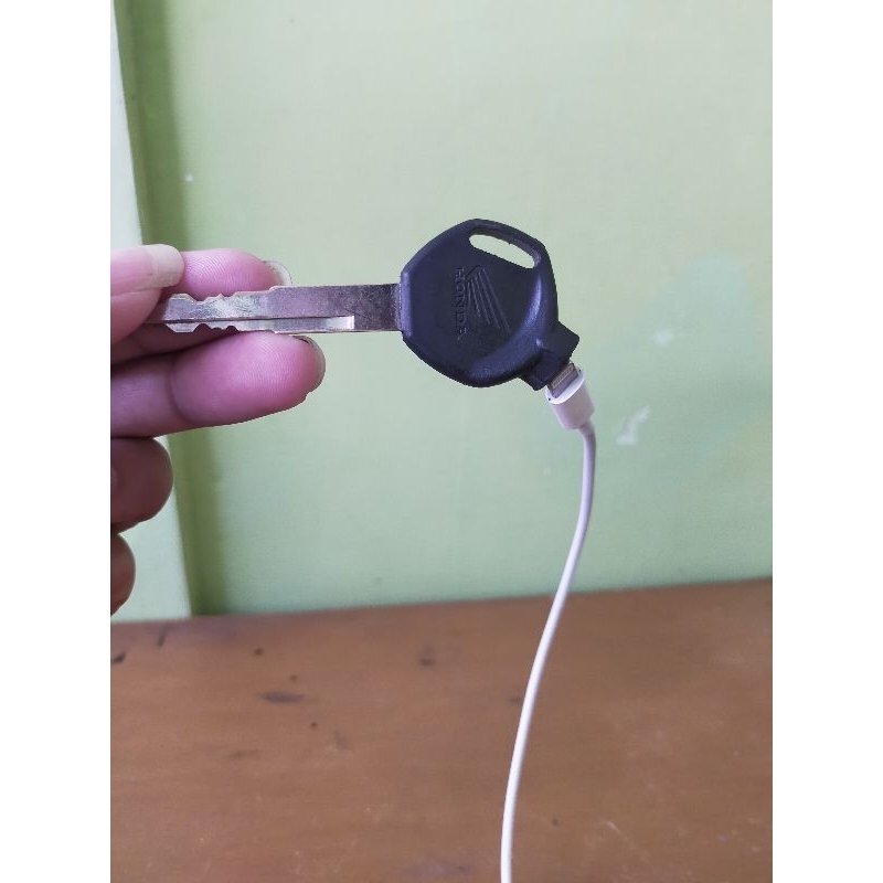 Charger iPhone 20watt kabel nempel magnet