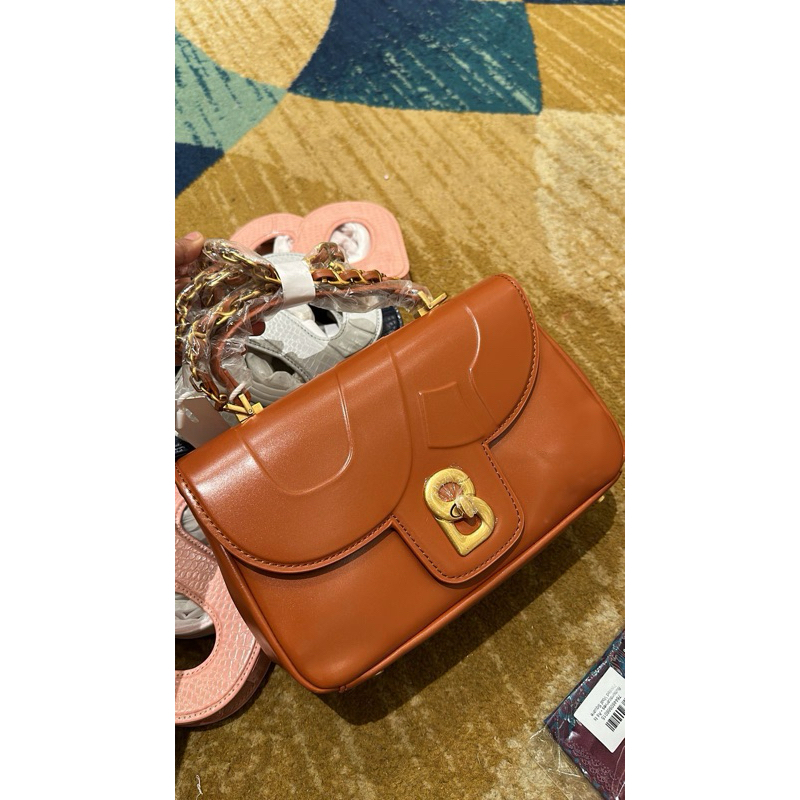 tas new buttonscarves ori