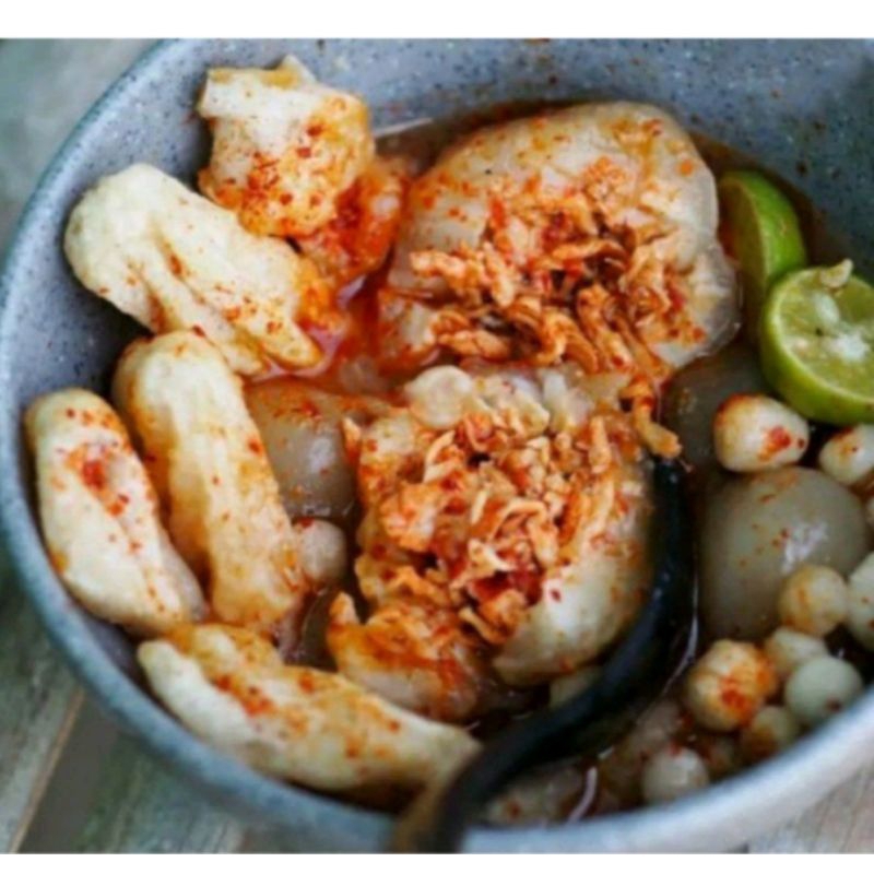 

READYY!! BASO ACI / BOCI JUMBO ISI AYAM SUWIR PEDAS