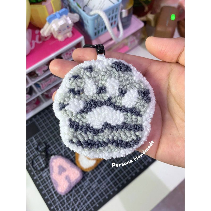 Persona Keychain Gantungan Kunci Punch needle