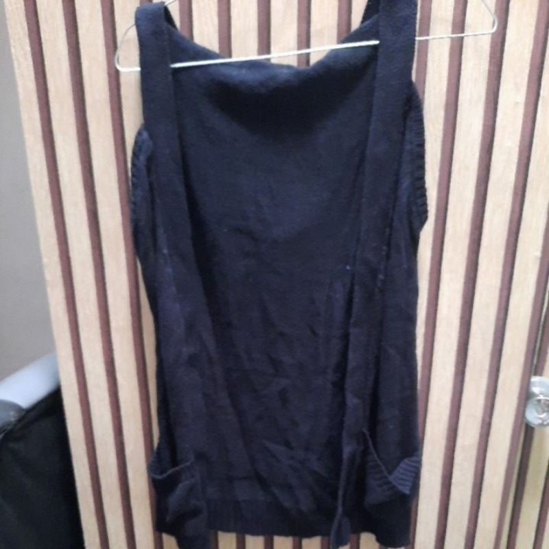 outer hoodie hitam wanita bahan rajut