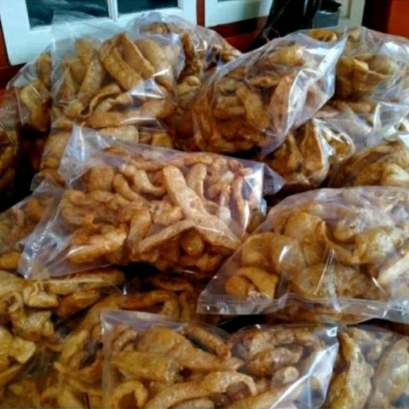 

Kerupuk Kulit Kerbau Kerupuk Rambak Kerbau Khas Cirebon 125 Gram