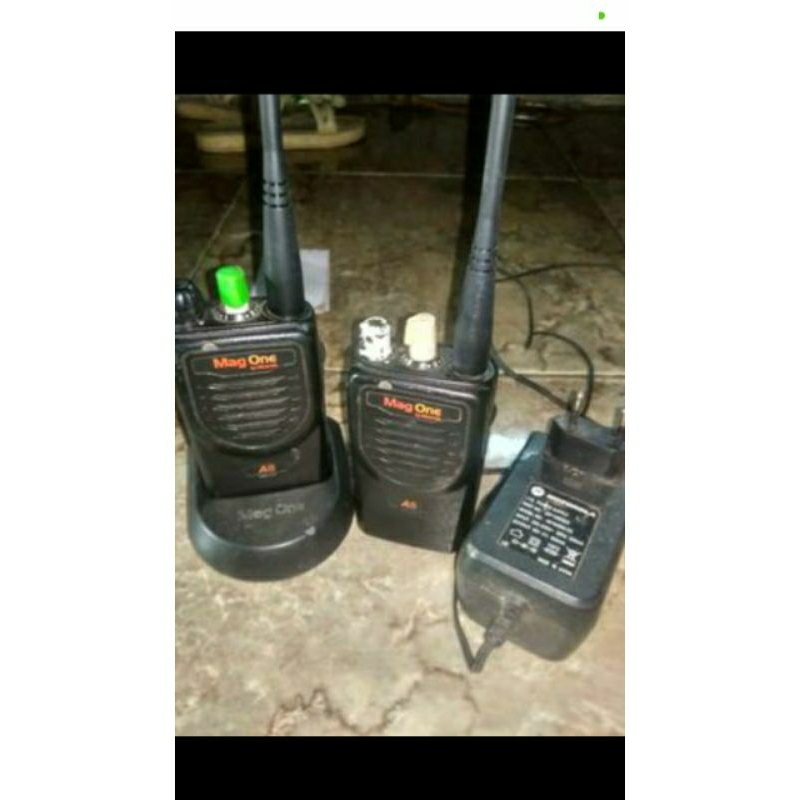 HT Motorola mag one A8 VHF