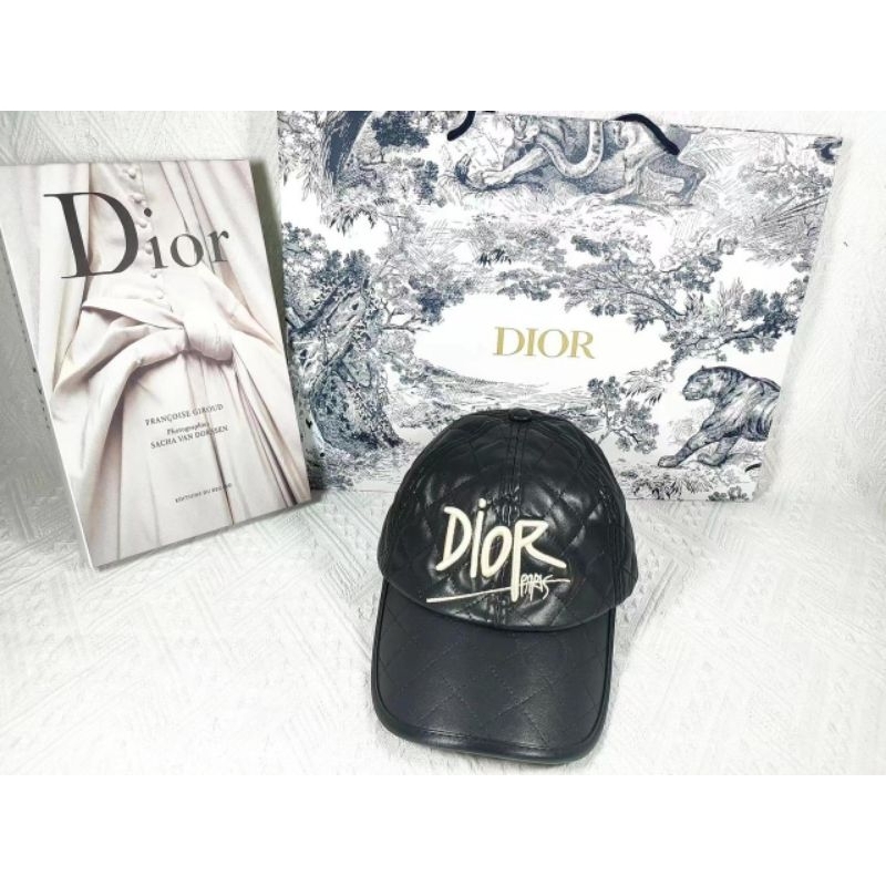 Topi dior model kulit original import, Pria dan wanita