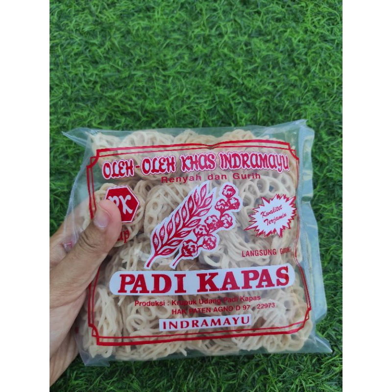 

Krupuk putih, krupuk mentah putih, krupuk rafael, krupuk padi kapas oleh oleh khas indramayu 250gram