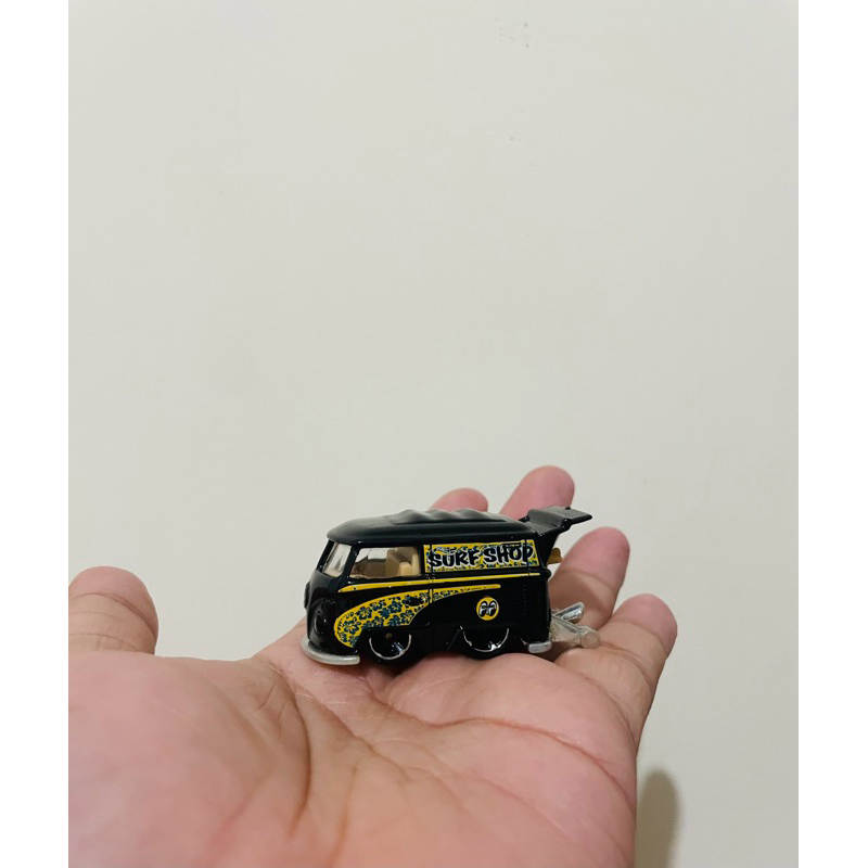 hotwheels kool kombi mooneyes hitam