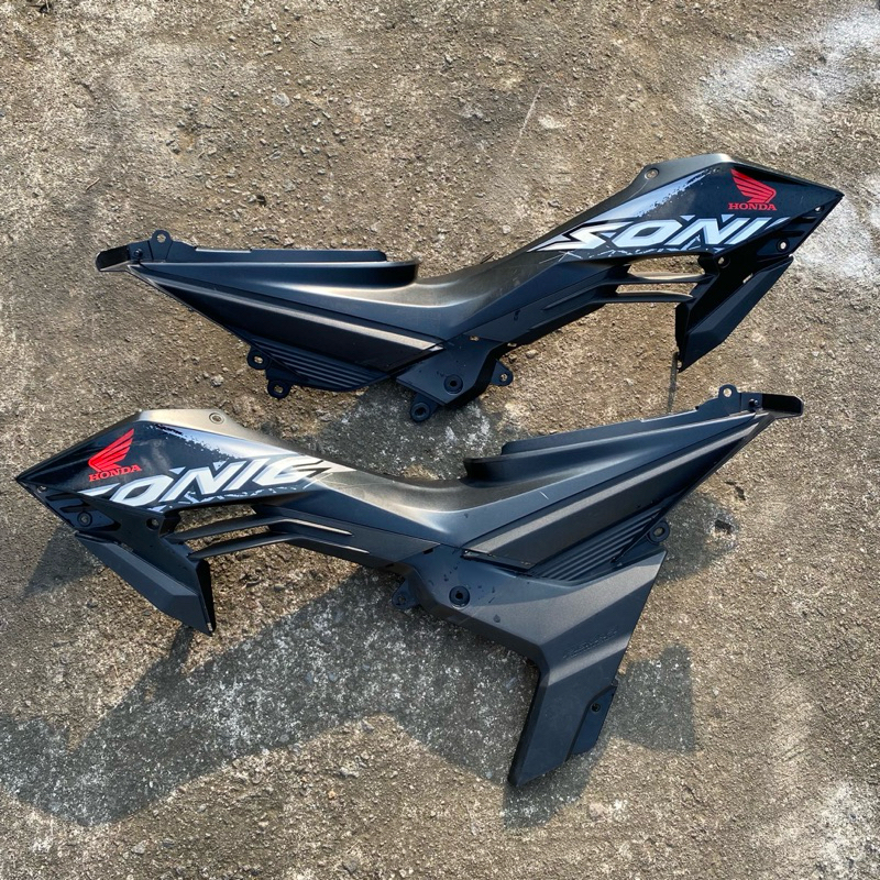 Cover Body Belakang Body Samping Kanan Kiri Honda Sonic 150 Original