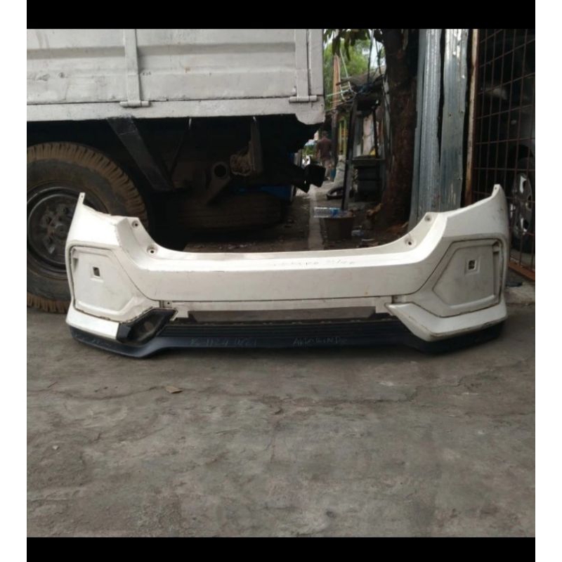 bemper belakang Honda Civic turbo