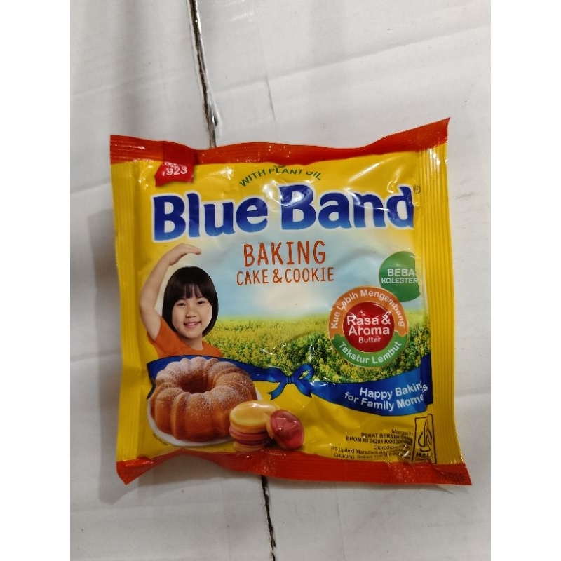 

Mentega BLUE BAND Cake and Cookie 200 Gr Blueband margarine