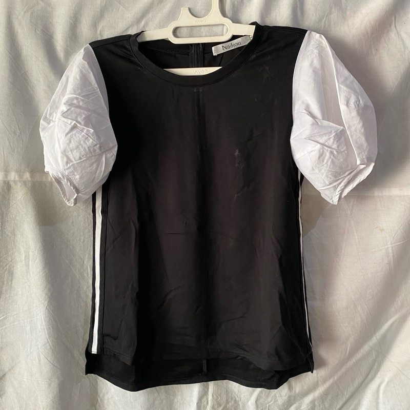 Preloved Blouse Nikkou Black