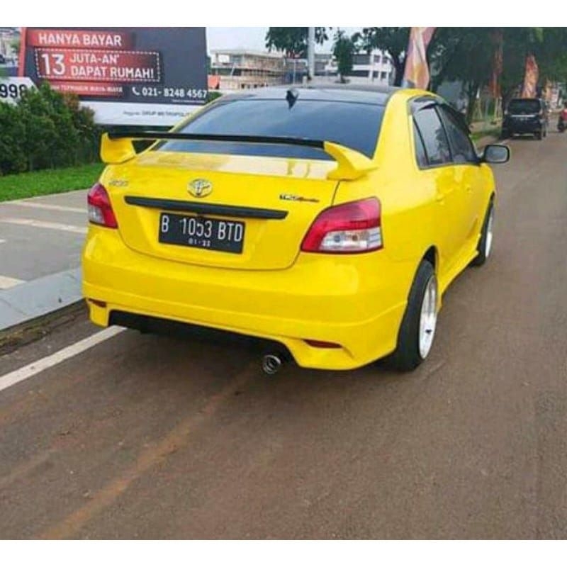 Spoiler gawang sedan universal