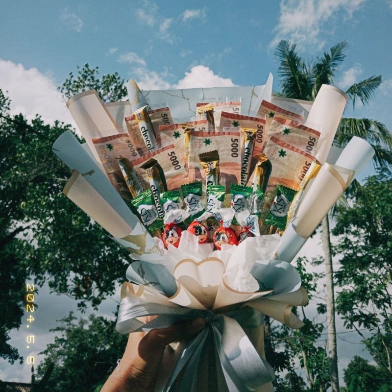 

Bucket Custom Suka-suka untuk Wisuda/Pernikahan/Ulang Tahun Bebas Pilih Ukuran, Warna dan Isi