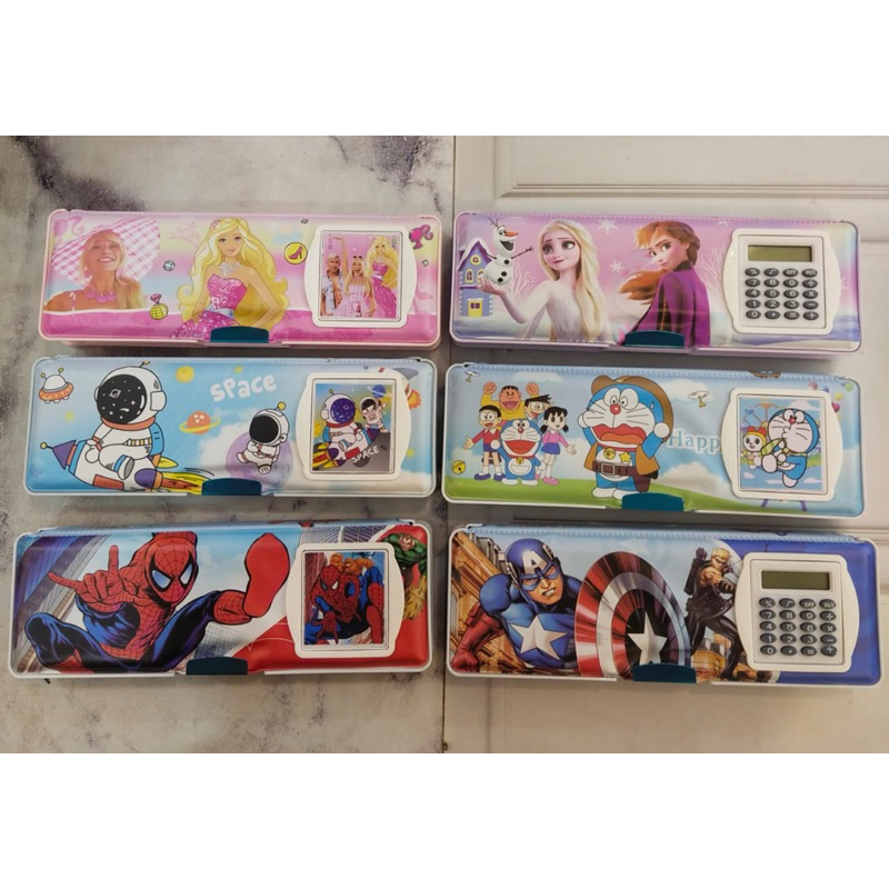 

TEMPAT PINSIL MAGNET 5018 ASTRONOT,SPIDERMAN,FROZEN,DORAEMON ADA KALKULATOR