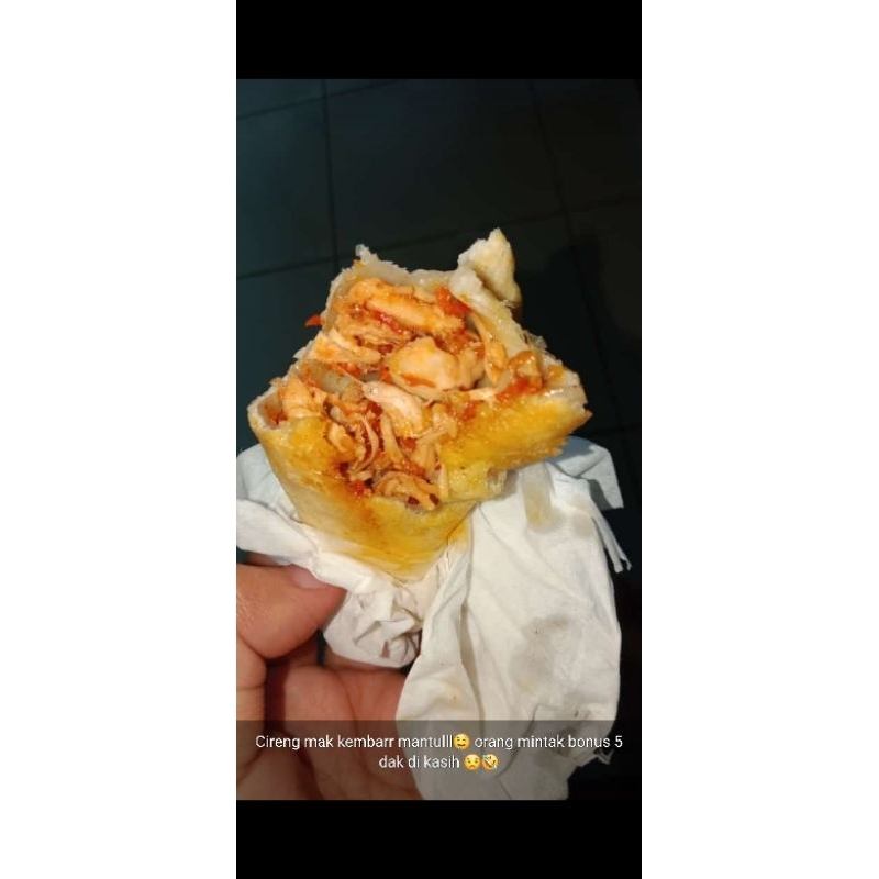 

cireng isi ayam suwir pedas ( isi 8 pcs ukuran sedang)