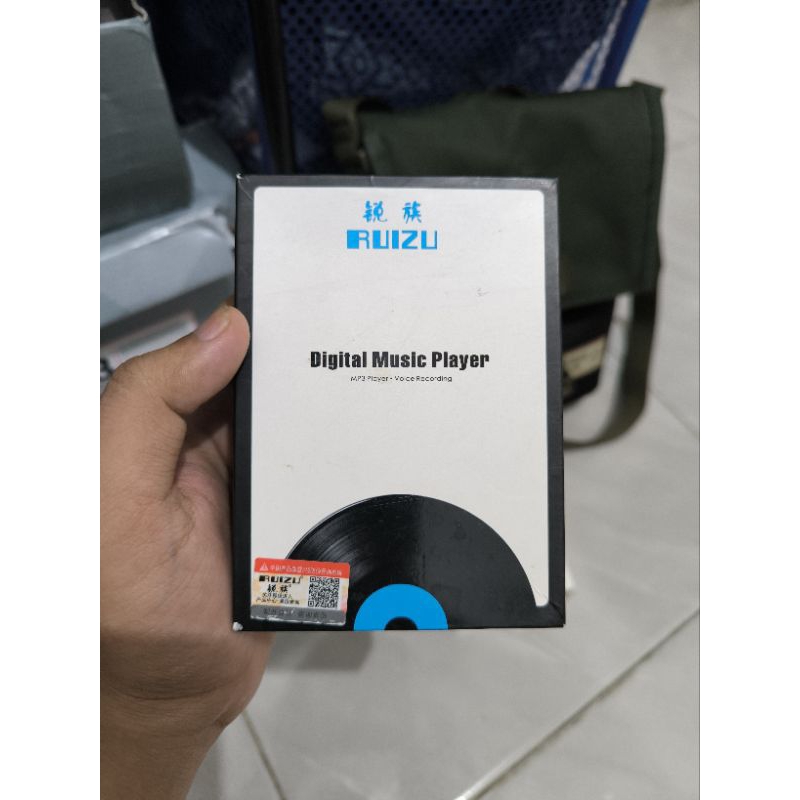 Music Video Player - Ruizu D08