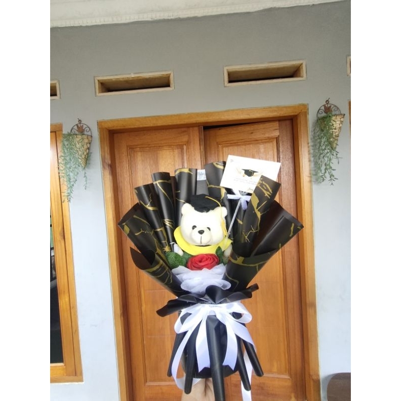 BUKET BONEKA WISUDA CEWEK / COWOK