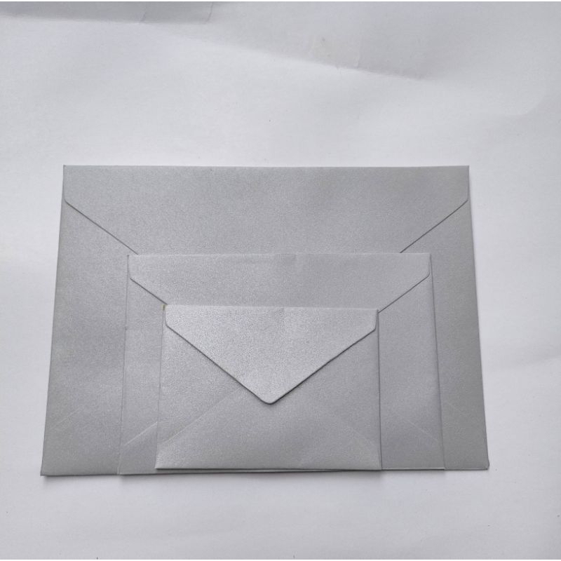 

AMPLOP A5 /A6/B7/AMPLOP JASMINE SILVER/AMPLOP UNDANGAN/SILVER