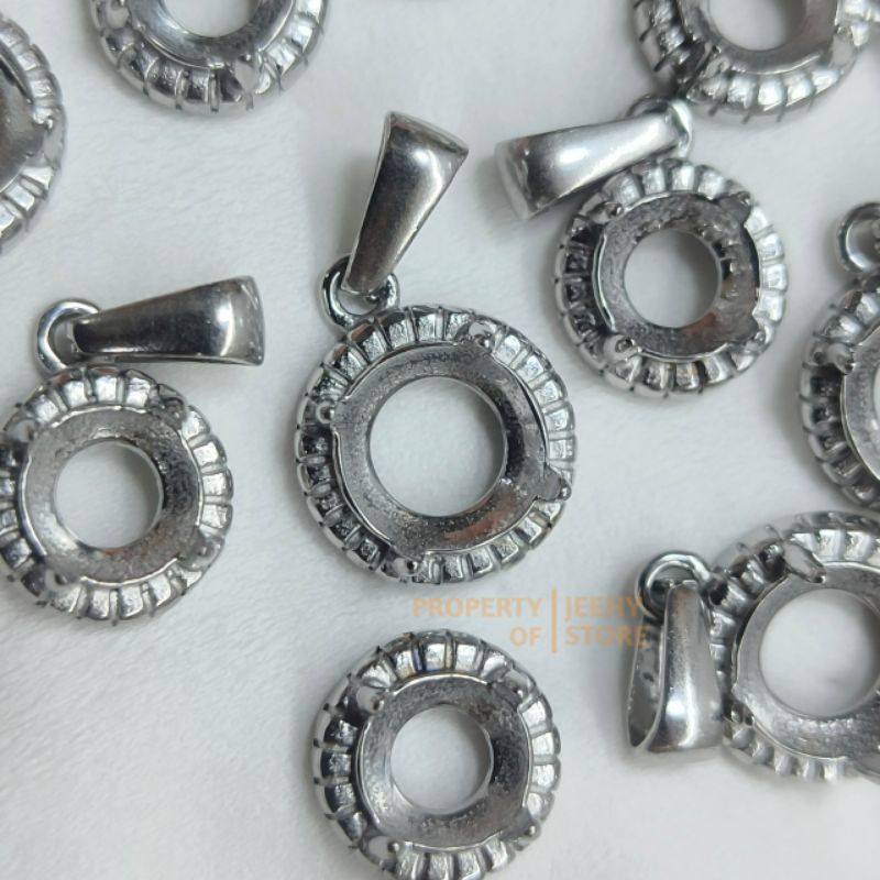 Feb428 RING LIONTIN TITANIUM GIGI BULAT