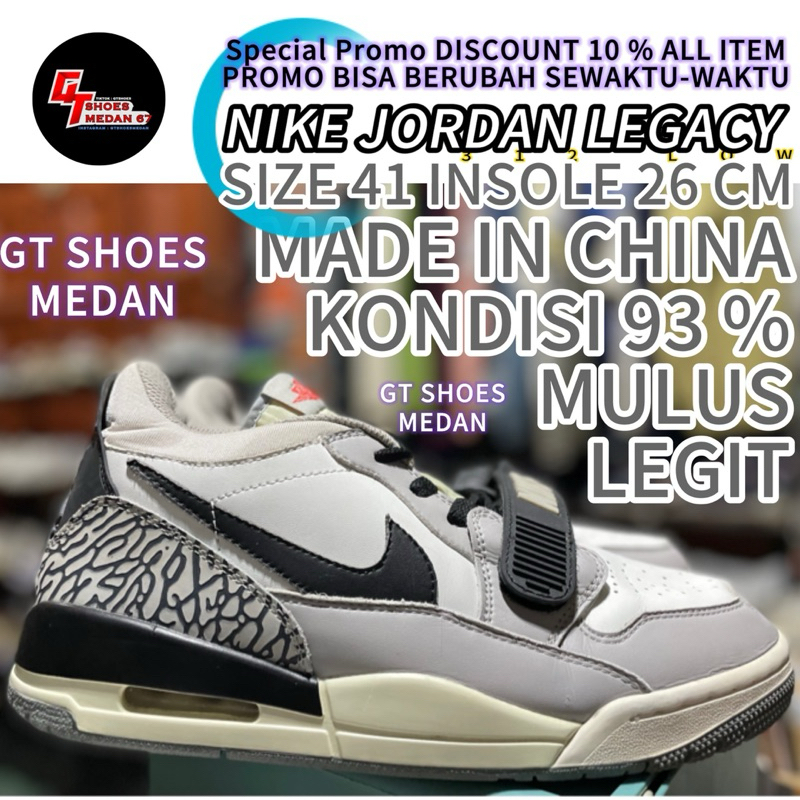 Sepatu Air Jordan High Just Don Legacy White Black size size 41 (26 cm) & 43 (27.5 cm ) dan ada 2 pc