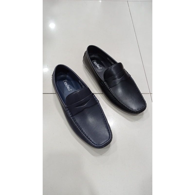 Sepatu kasual cowok fladeo original 40-44