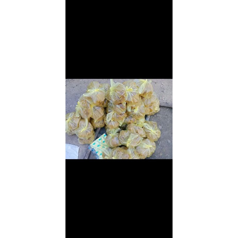 

kerupuk bawang putih asli sape isi 40