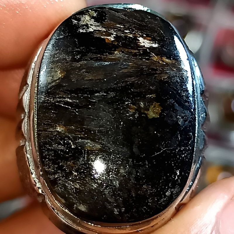 batu bulu macan lumajang