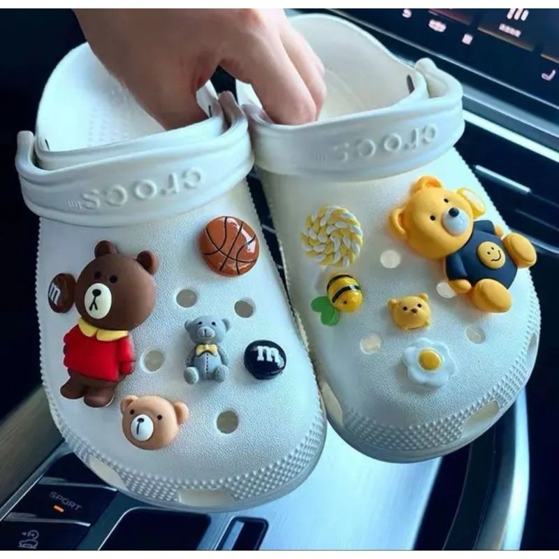 Jibbitz crocs aksesoris sepatu sandal/pin hiasan sandal/pin sandal