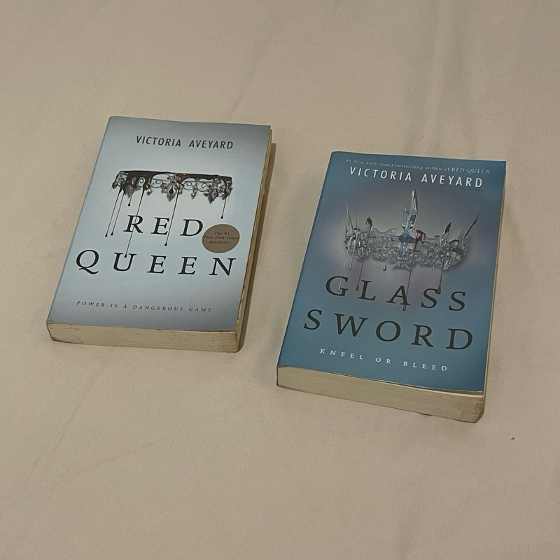 [PRELOVED ORI] Novel Inggris Red Queen, Glass Sword - Victoria Aveyard Paperback Series