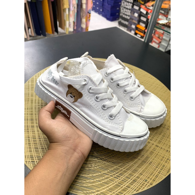 SEPATU M7 WHY BEAR FULL WHITE