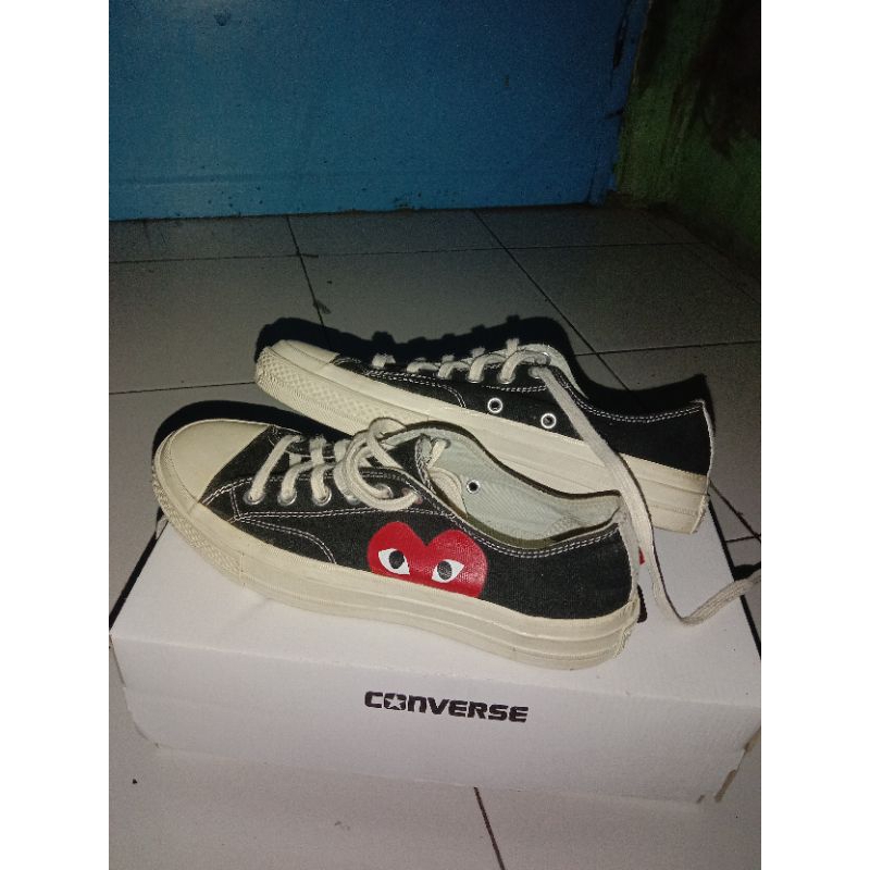 sepatu Converse  CDG scond original