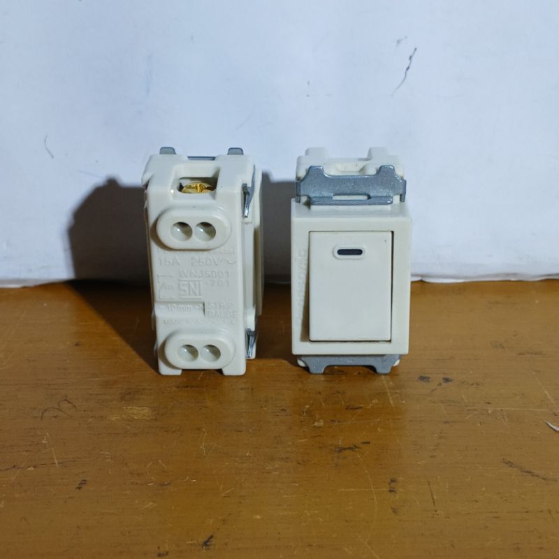 Mata saklar WNJ5001-701 panasonic